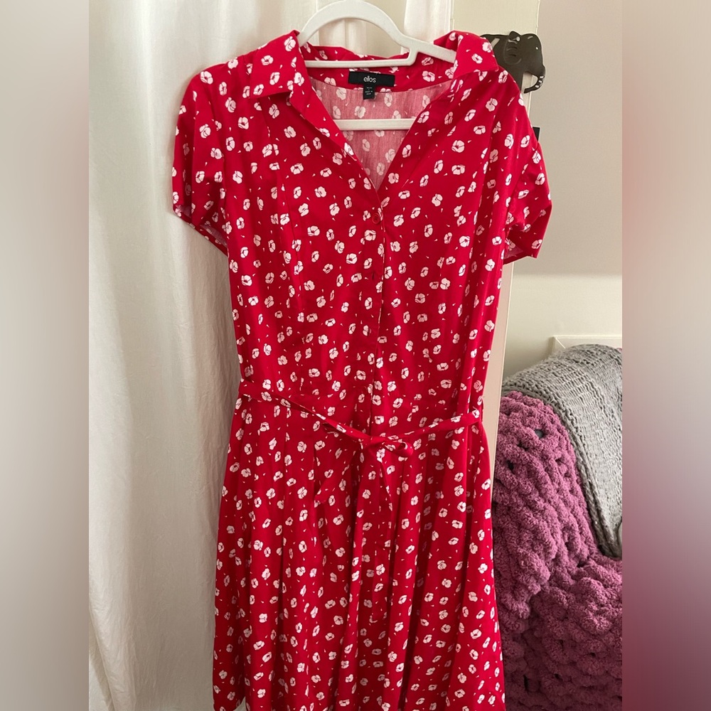 Beautiful red floral Ellos shirt dress